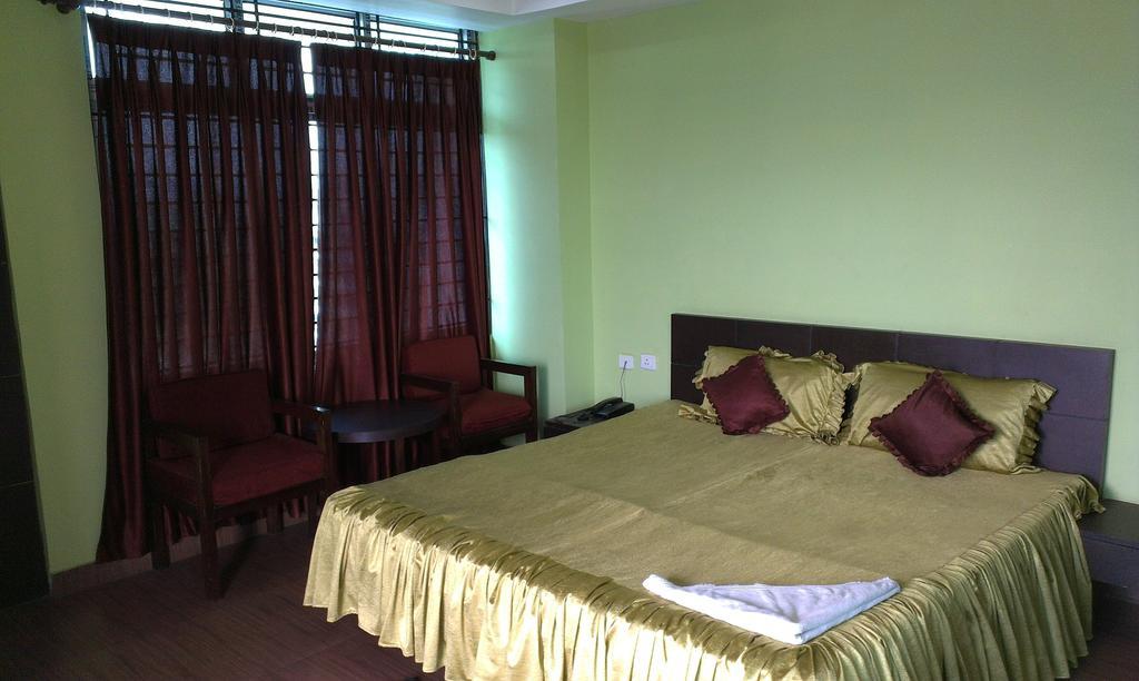 Hotel Sun View Dispur Room photo