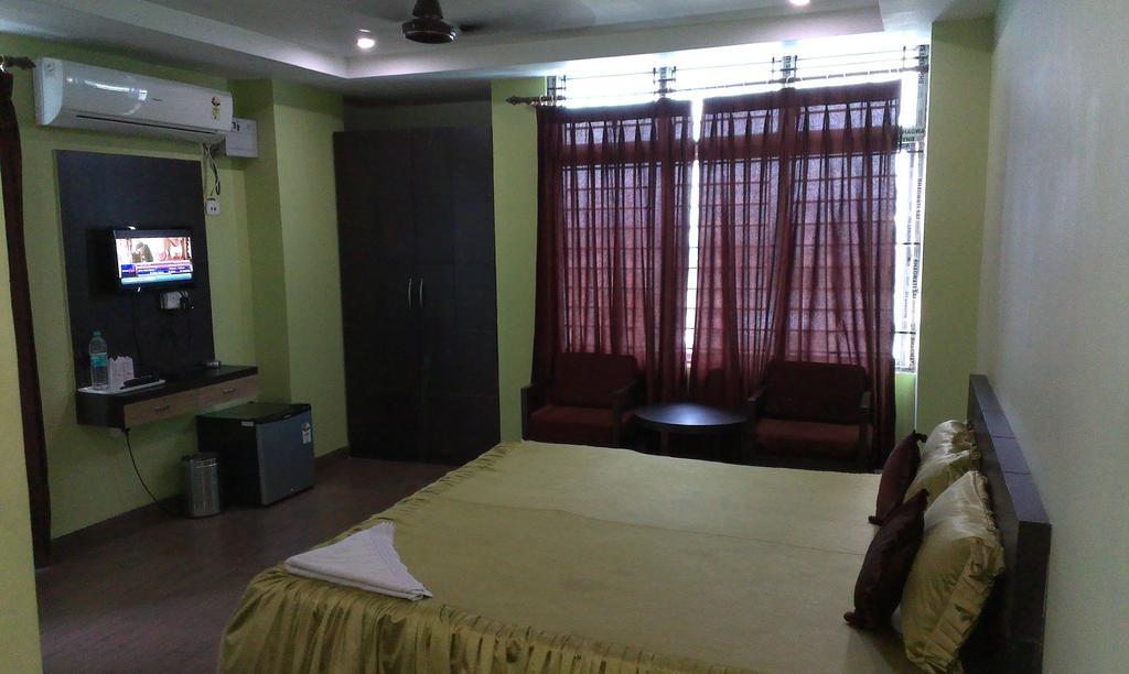 Hotel Sun View Dispur Room photo